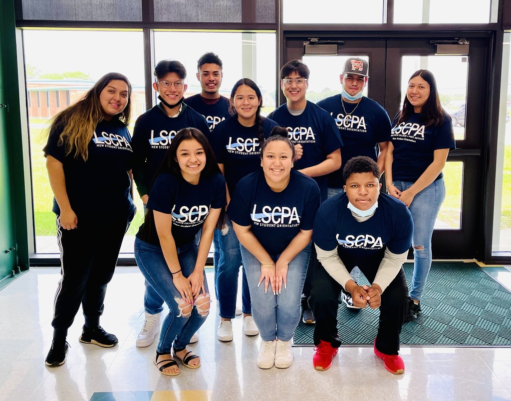 EC Seniors complete LSCPA New Student Orientation on the high school campus